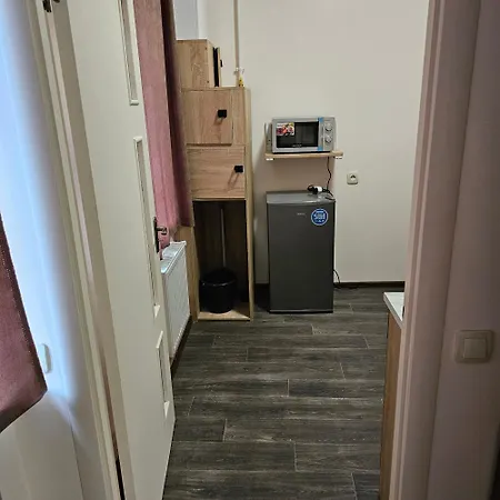 Flat Apartment *